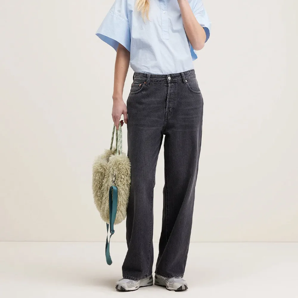 Shop BELLEROSE - Jeans Paty - Noir