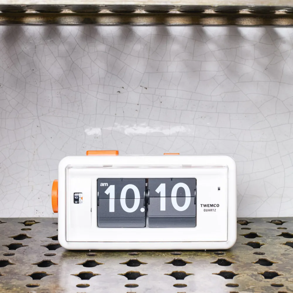Hot 1644 TWEMCO Horloge AL 30 - Blanc & Orange - Twemco