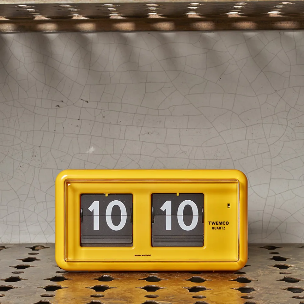 Cheap 1644 TWEMCO Horloge QT 30 - Jaune - Twemco