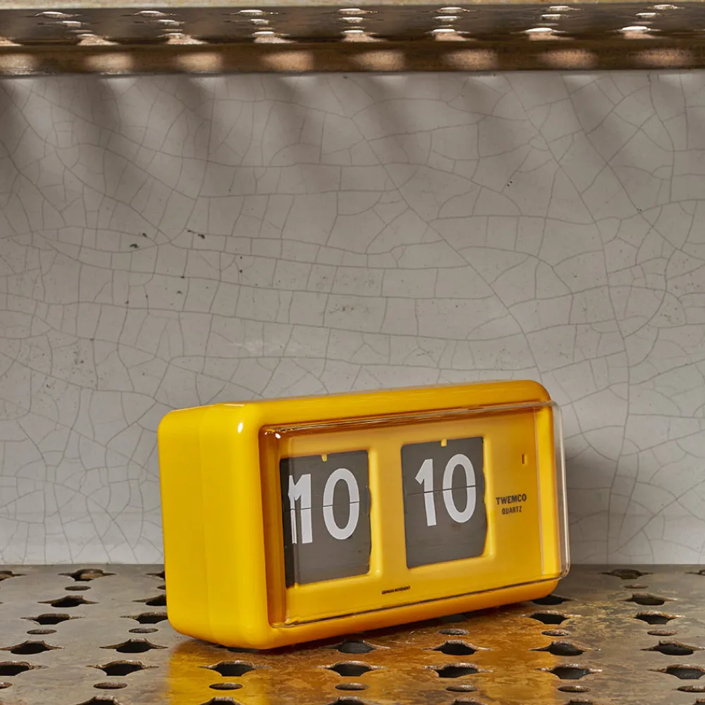 Cheap 1644 TWEMCO Horloge QT 30 - Jaune - Twemco